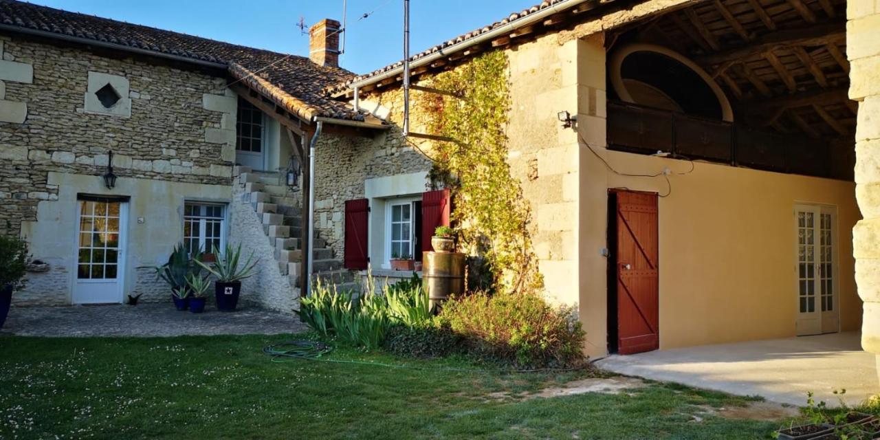 La Ferme Du Grand Bois Apartman Mouterre-Silly Kültér fotó