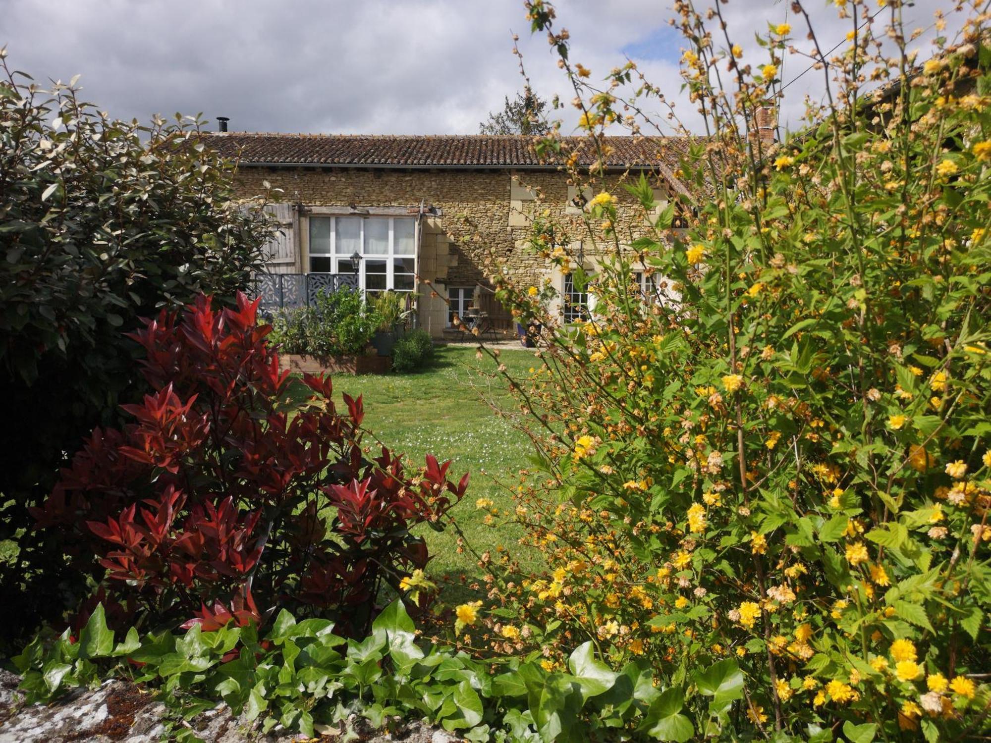 La Ferme Du Grand Bois Apartman Mouterre-Silly Kültér fotó